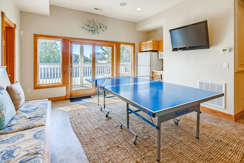 Surf-or-Sound-Realty-Avon-Sea-Breeze-600-Game-Room-2