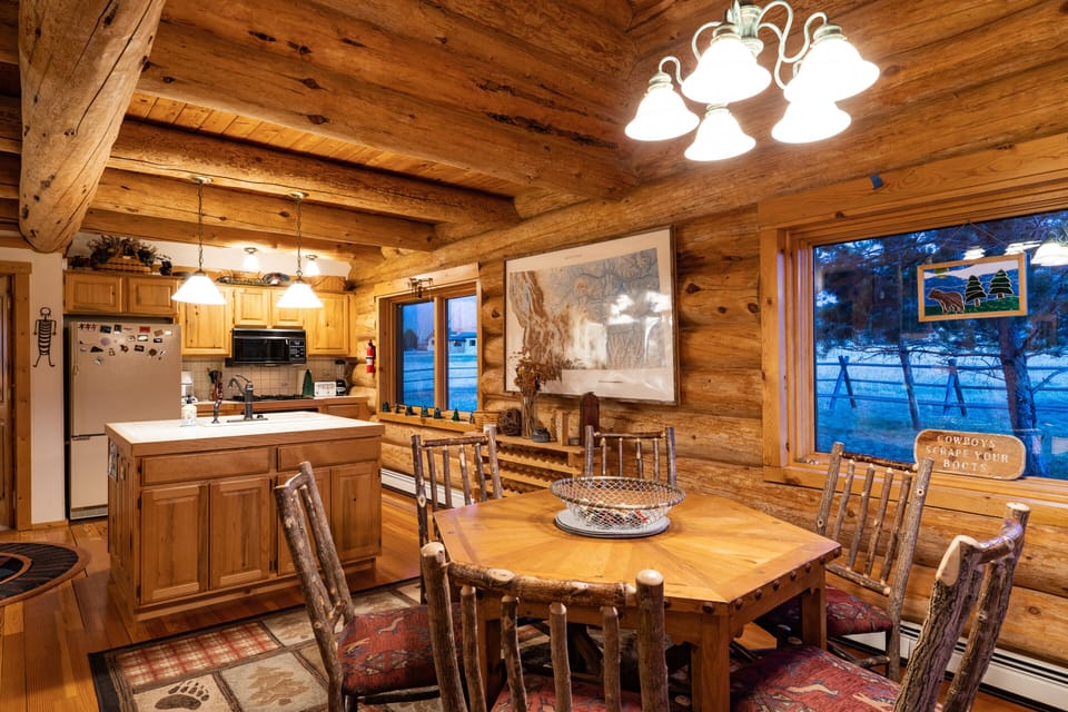 East kitchen dining 
