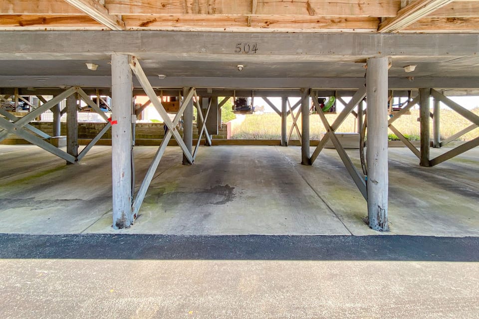 private parking for 2 vehicles