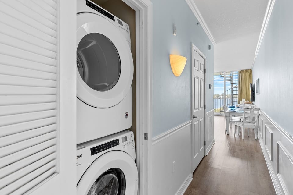 Stackable Full-size Washer and Dryer
