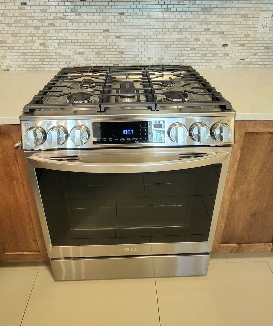 New gas range