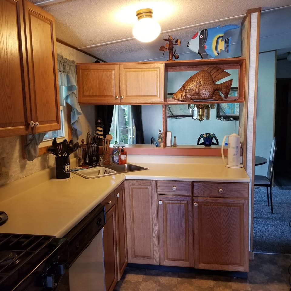 plates, utensils, cookware on site