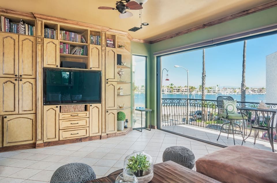 family room