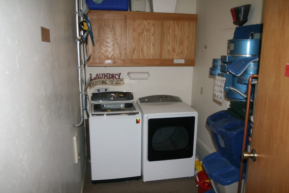 new high efficiency high capacity washer plus dryer