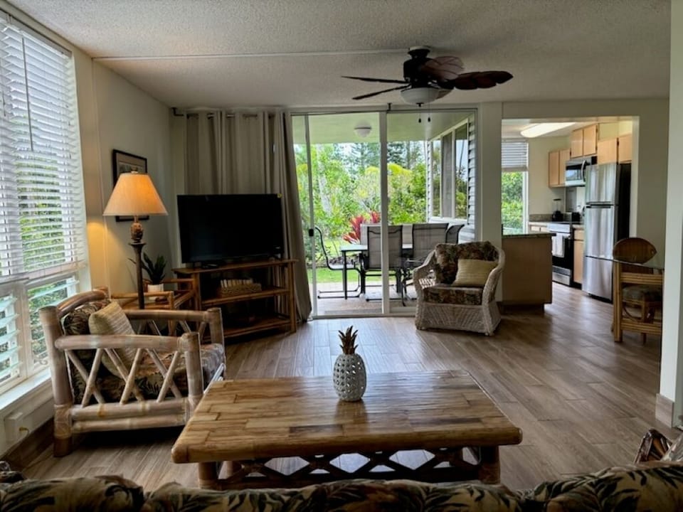 Living room, Dining, Kitchen, and Lanai