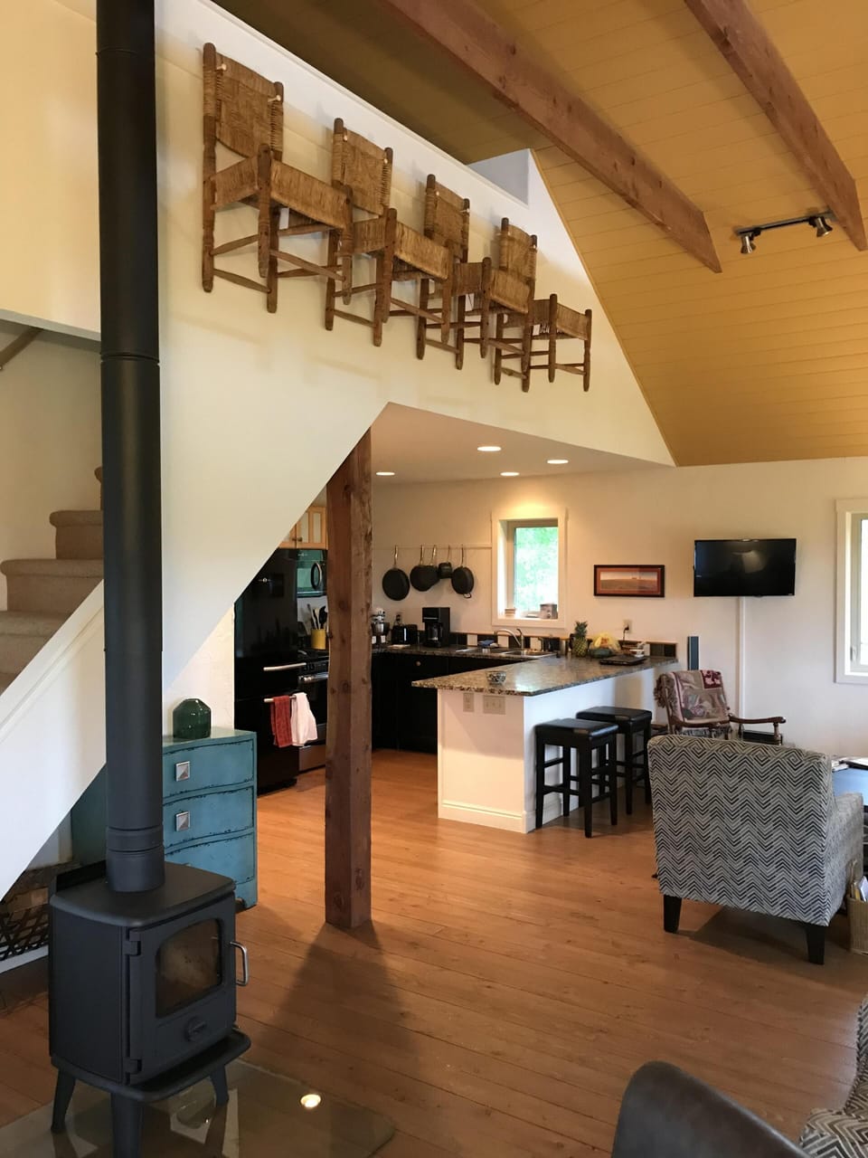Living Room/Kitchen