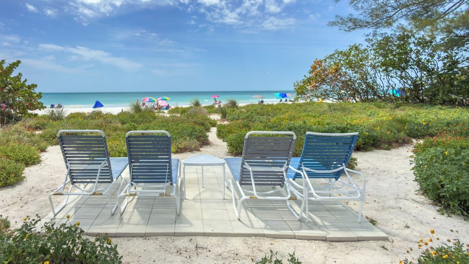 Our Gulf front lounge area shared by all units