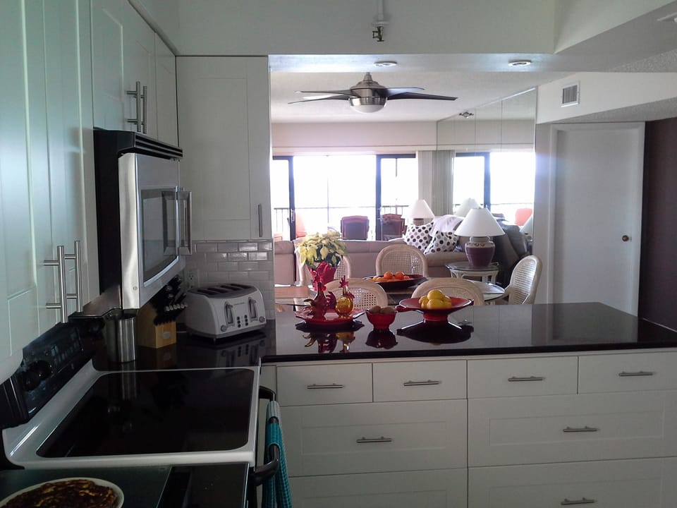 Overall view from kitchen drenched in sunlight!