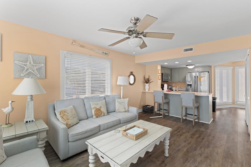 Port O Call B201, Isle of Palms, Oceanfront (9)