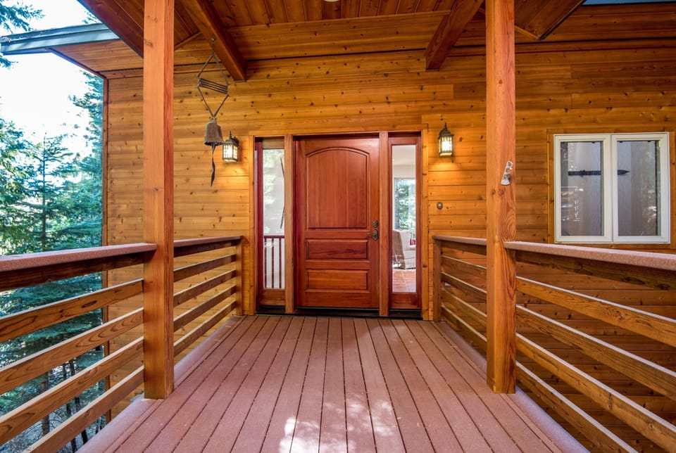 main entry - protected from snow & connected to the garage