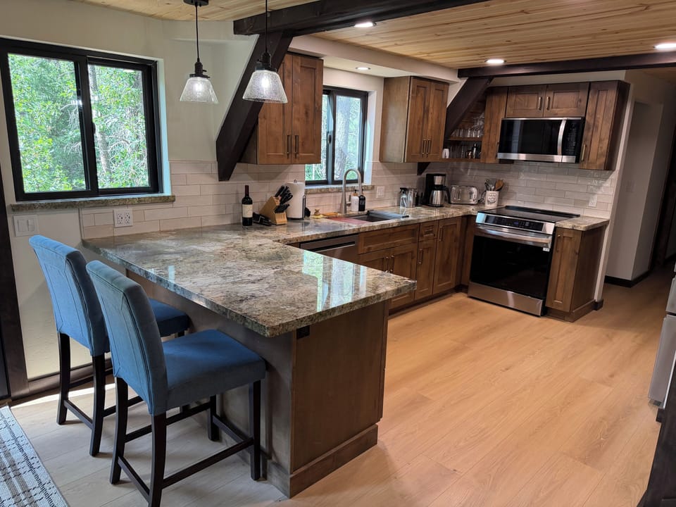 Fully remodeled kitchen with all new appliances
