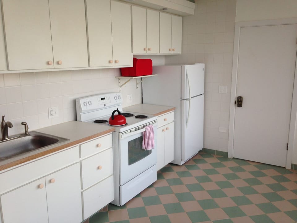 Upper level kitchen in the guest house. All appliances new in September 2014.
