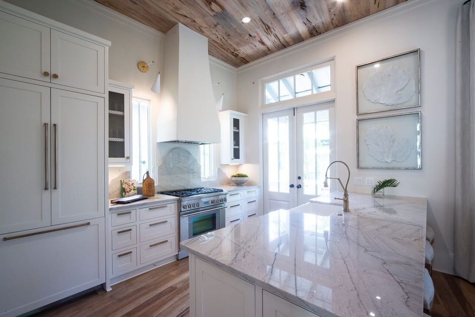 Fully Equipped Chef's Kitchen