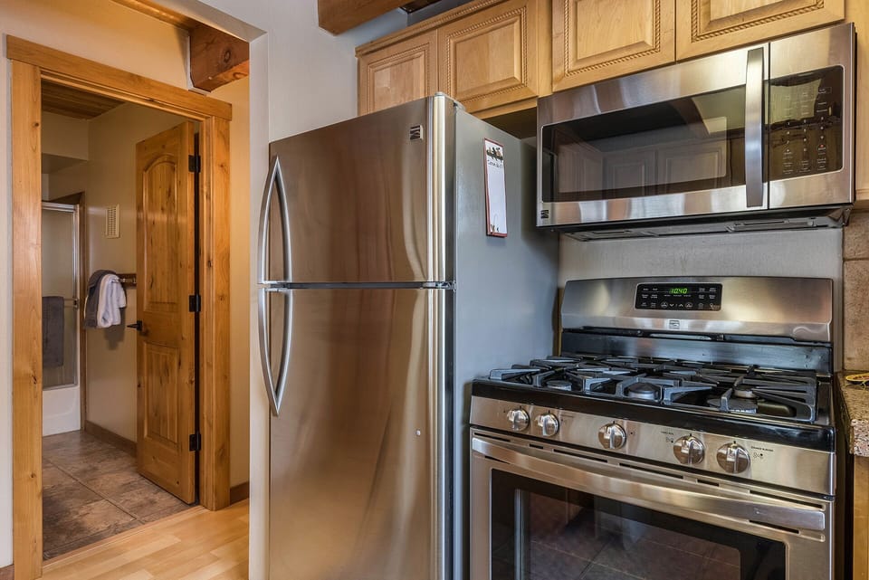 Clean and organized kitchen