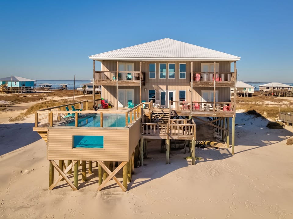 11_exterior with pool gulf front 3