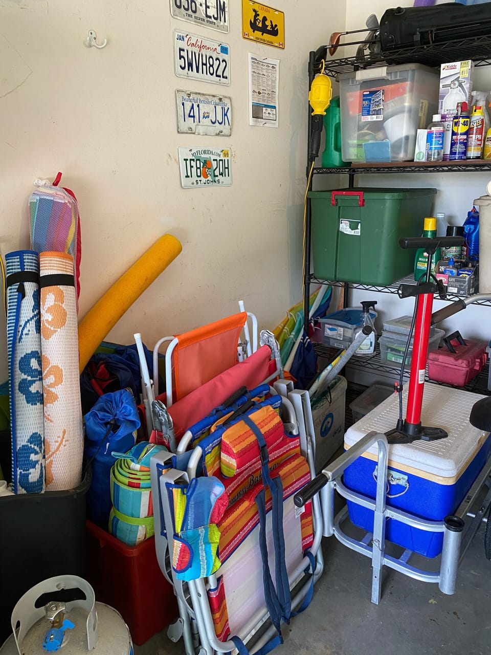 Beach Chairs/Mats/Supplies