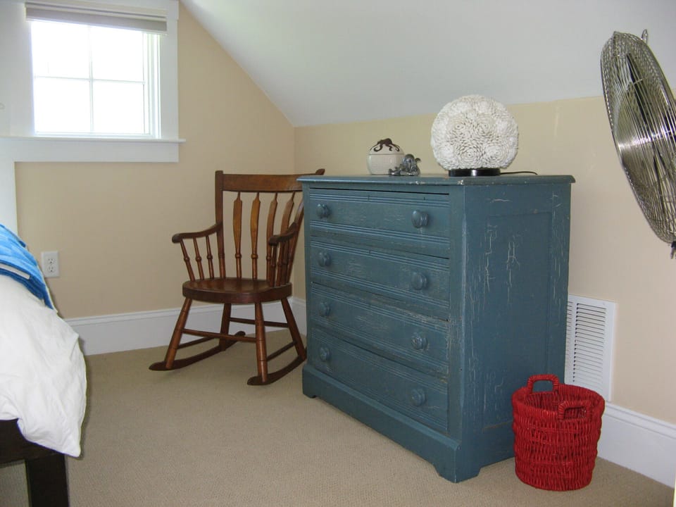 Second floor guest room.
