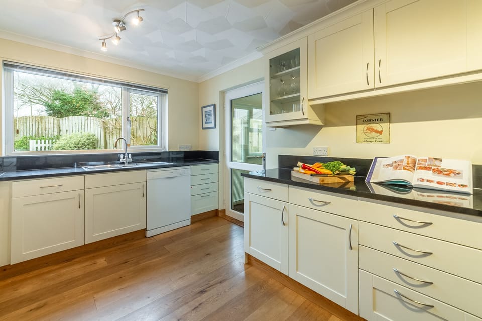 Burlorne, St Minver. Ground floor:  Well-equipped kitchen