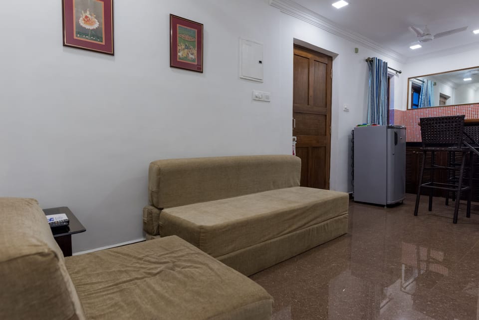 Lounge with fridge and pantry
