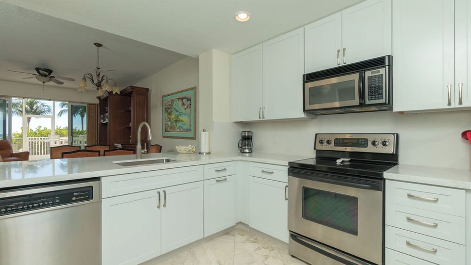 Kitchen - 2nd Floor