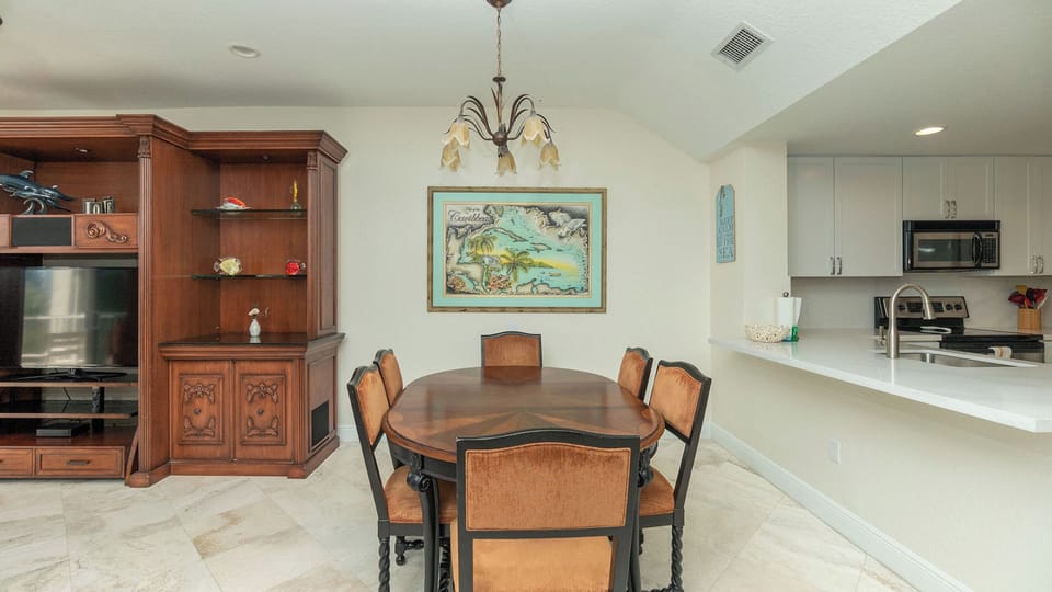 Dining Area - 2nd Floor
