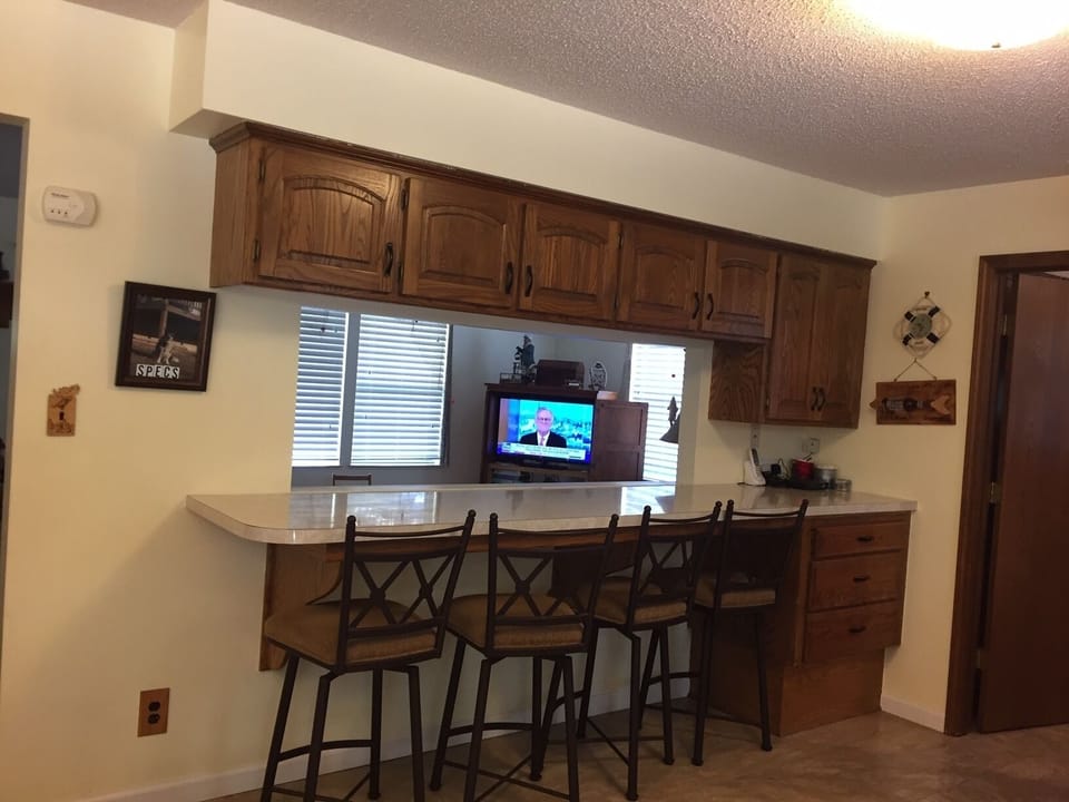 Eat in bar with view to TV and Lake