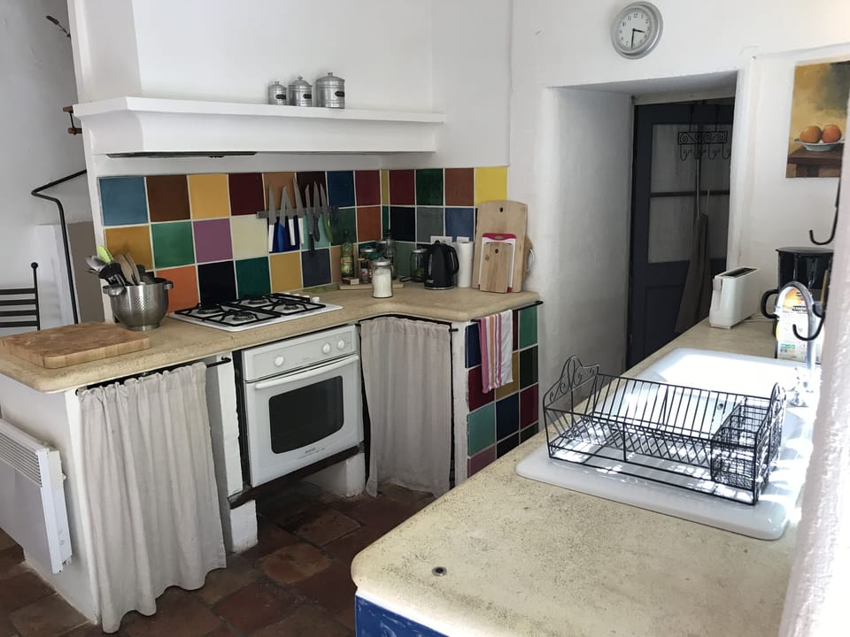 Fully equipped kitchen and laundry