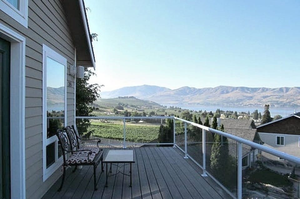 Lake and mountain views looking east