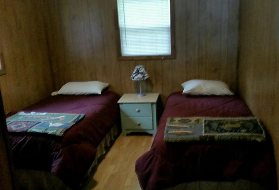 Guest bedroom