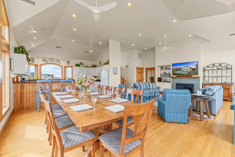 Surf or Sound Realty - 400 - Neptune's Nest - Dining Area -1