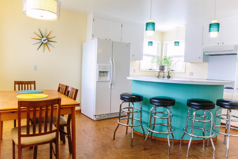 kitchen / dining
