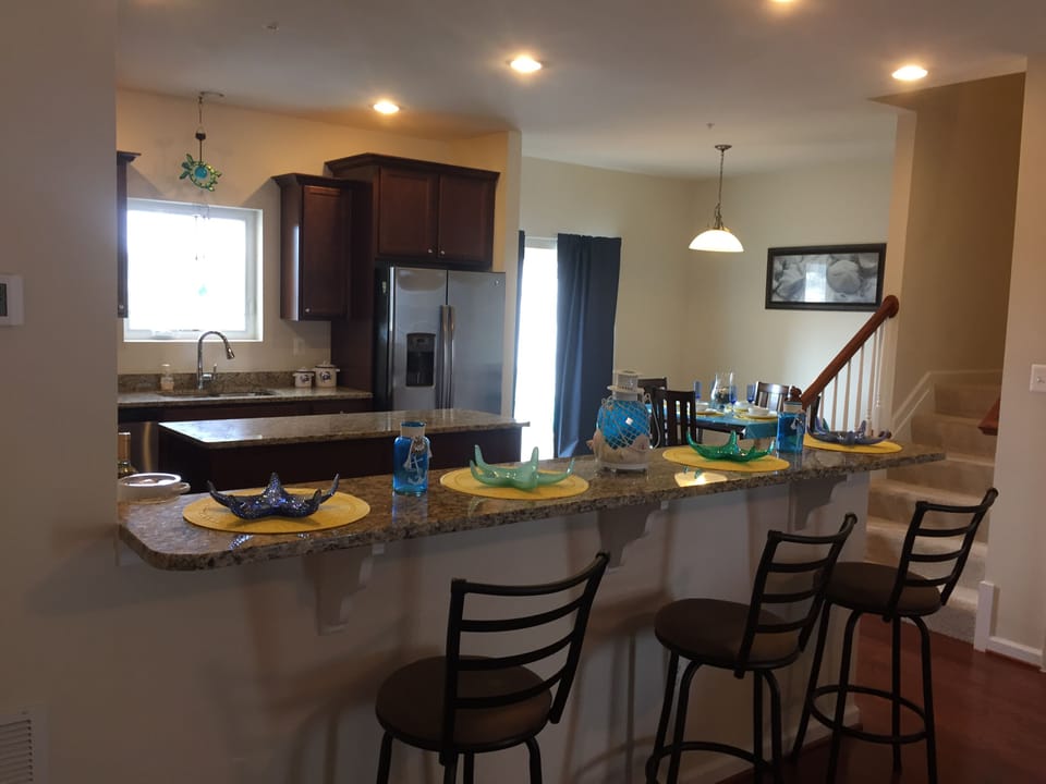 Dining seating for eight