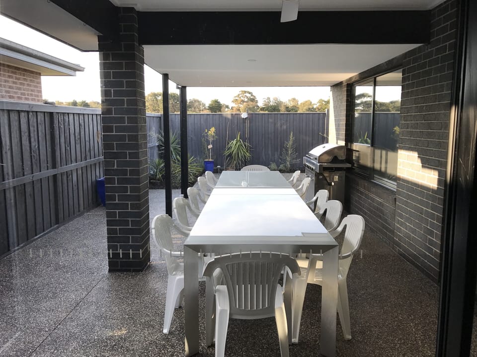 Outdoor dining
