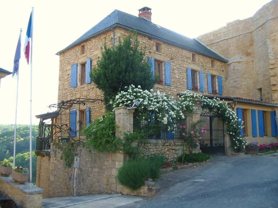 Historic Château Cottage
