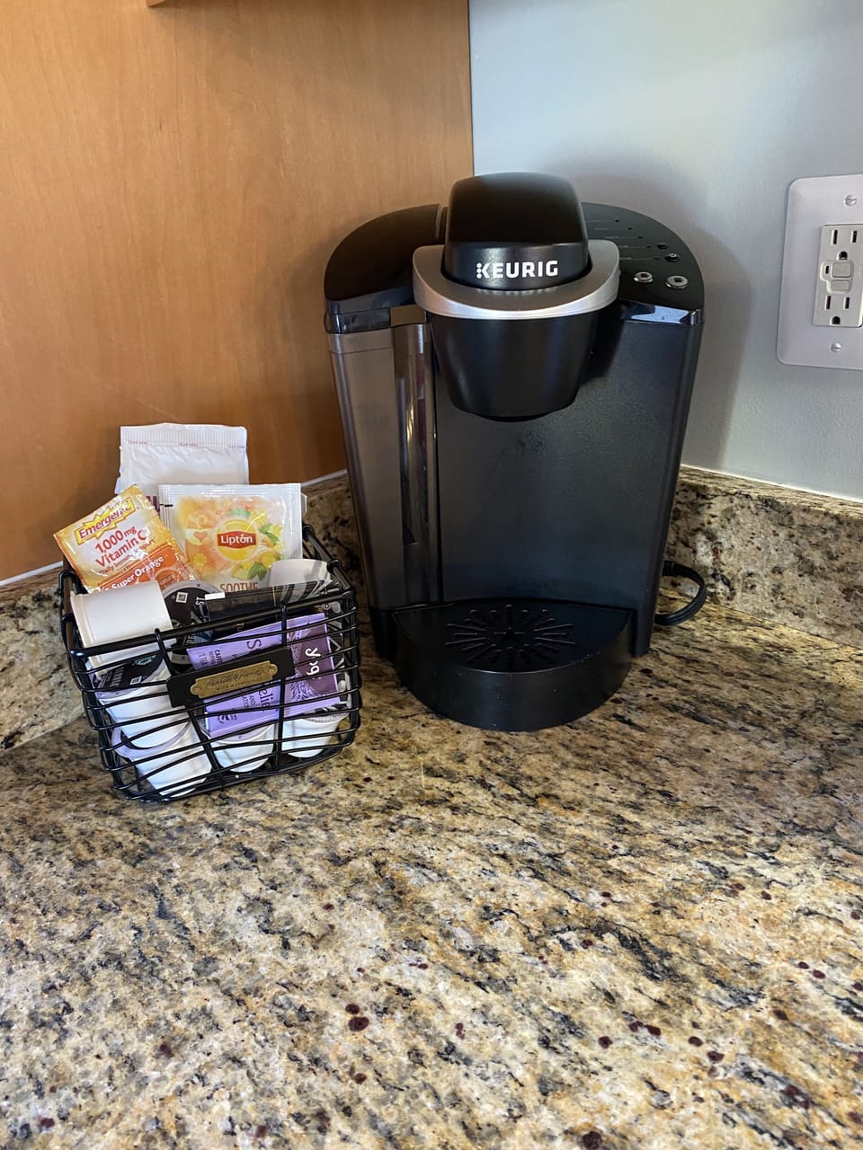 Keurig coffee maker, Drip and French press also available 