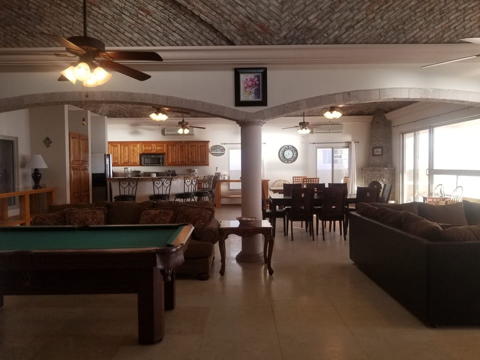 Great room. Pool. 
Dining seats 20.