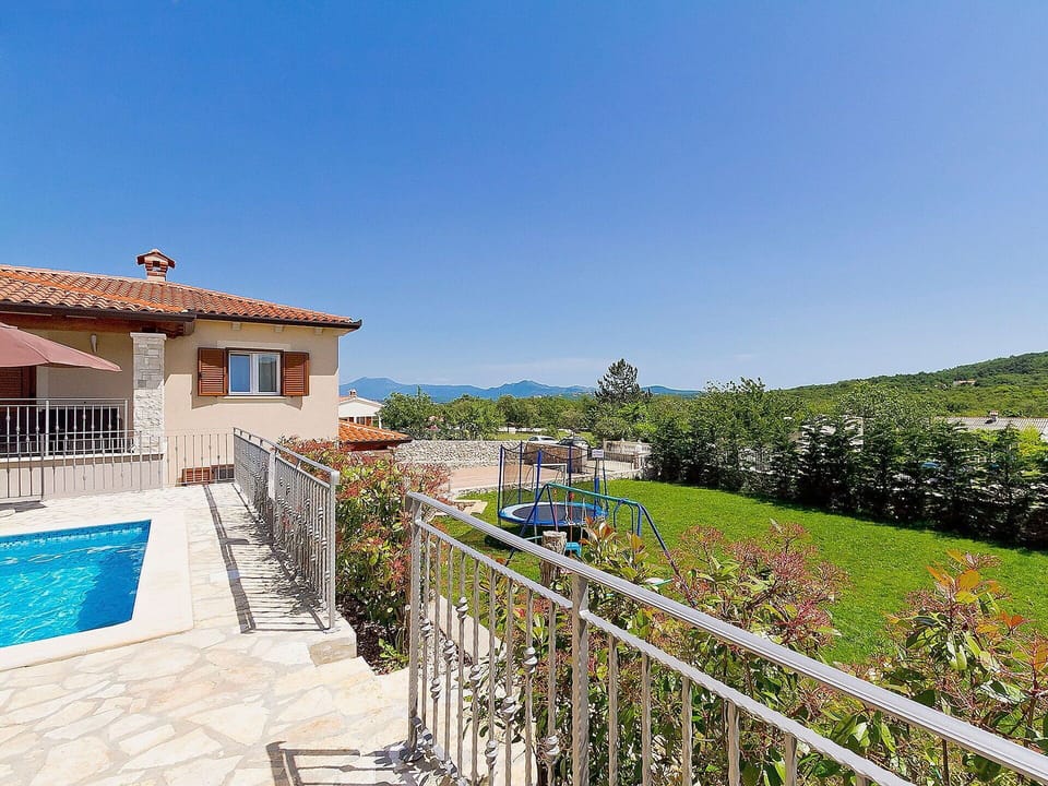Property, Real Estate, House, Building, Home, Estate, Villa, Cottage, Vacation, Residential Area