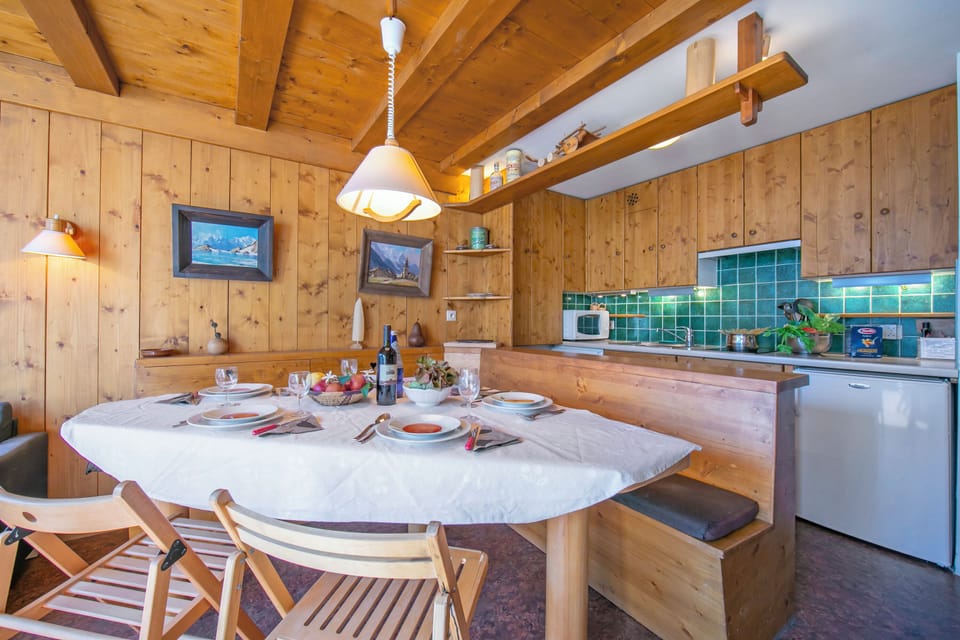Kitchen and dining area