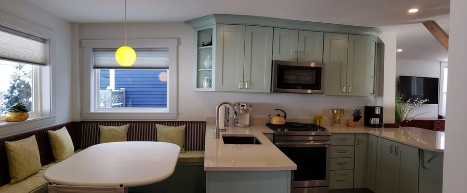 Quartz countertops