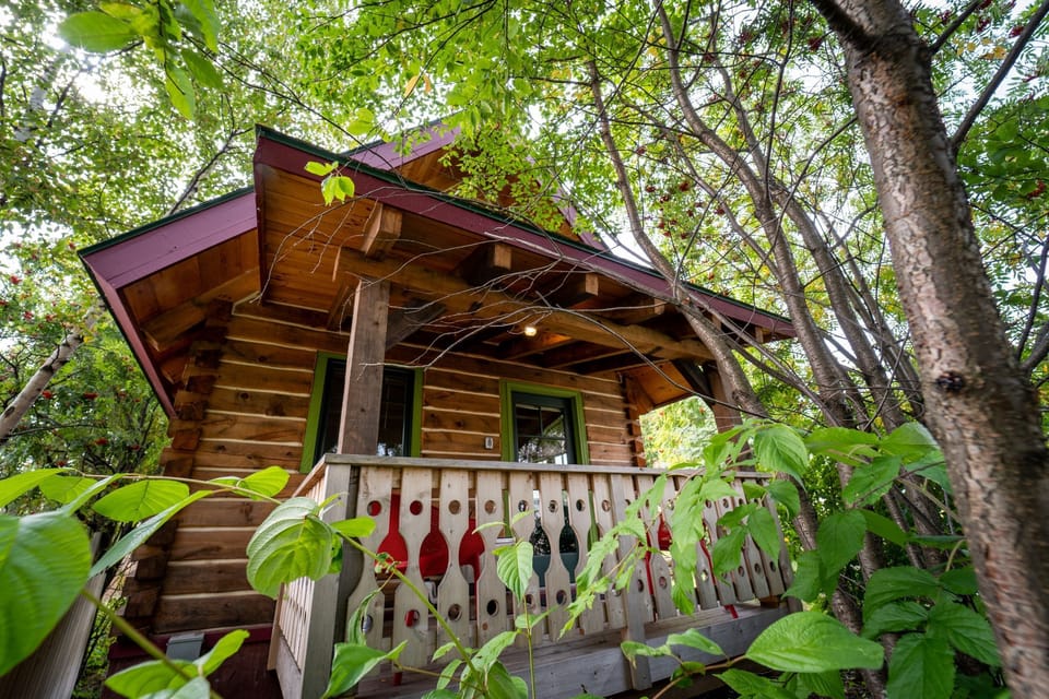 Lovely cabin in the heart of downtown Grand Marais
