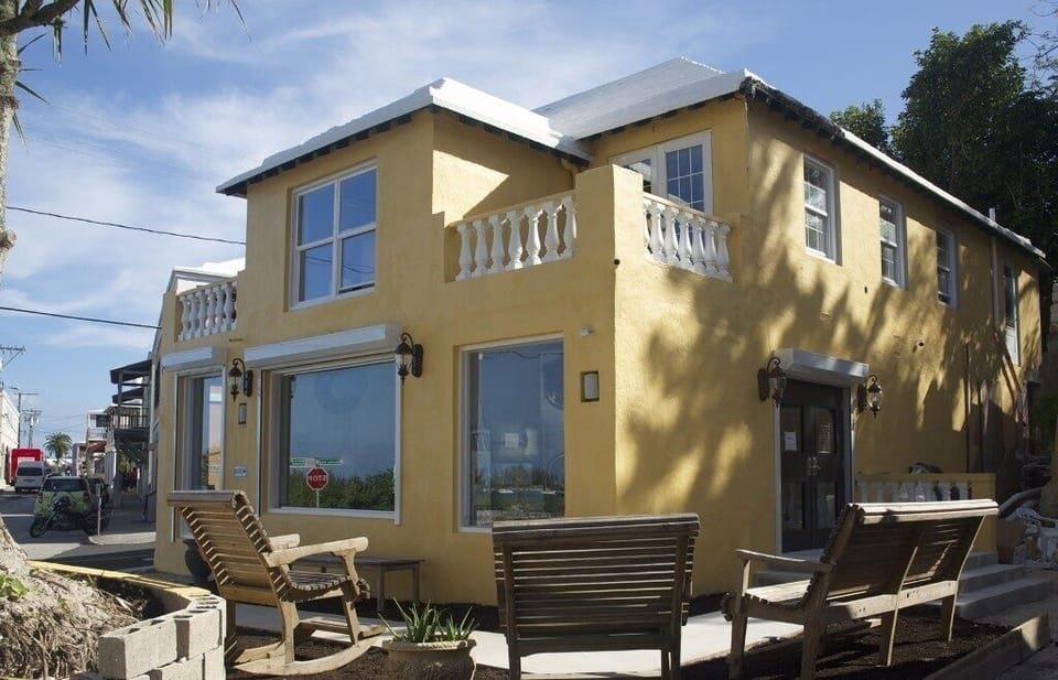 'RSVP' - Top right Balcony 
EXIM Guest Apartment 2