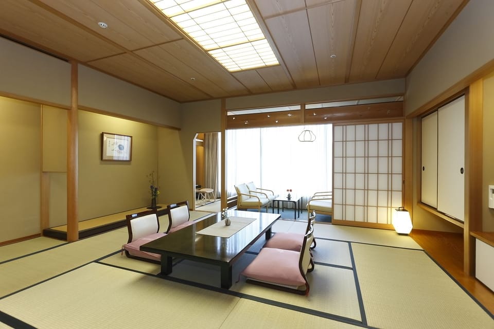 Japanese-Style Standard Room | In-room safe, desk, blackout drapes, iron/ironing board (on request)