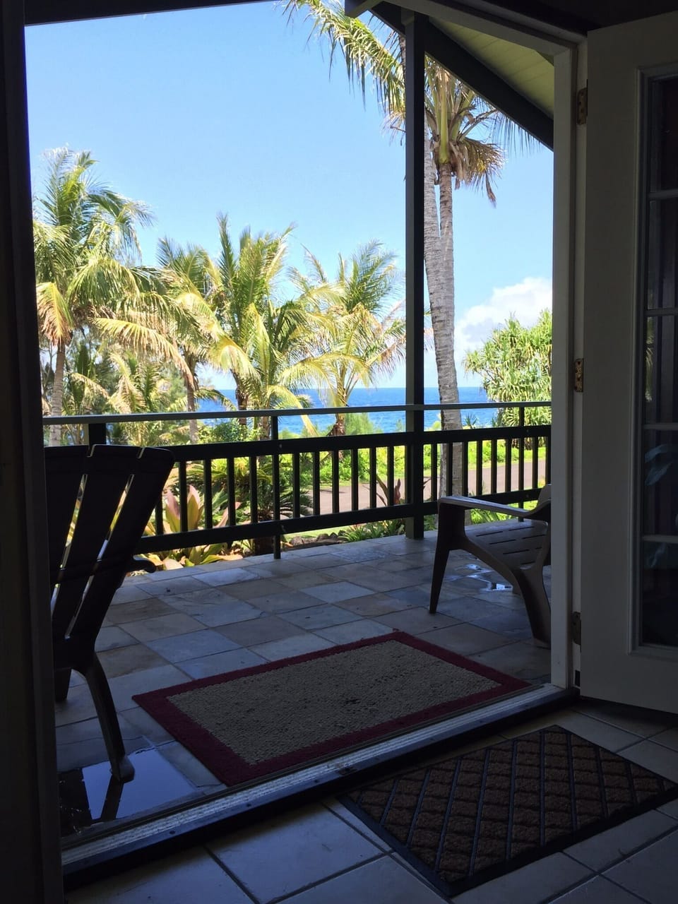 Living Room looking out to front lanai