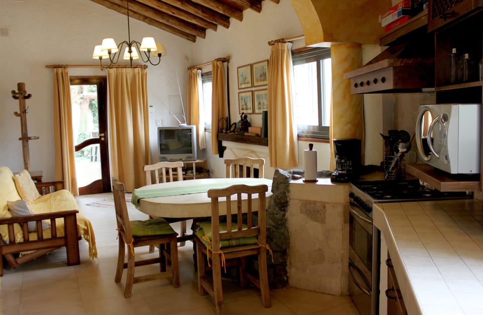 living room, dining room, kitchen