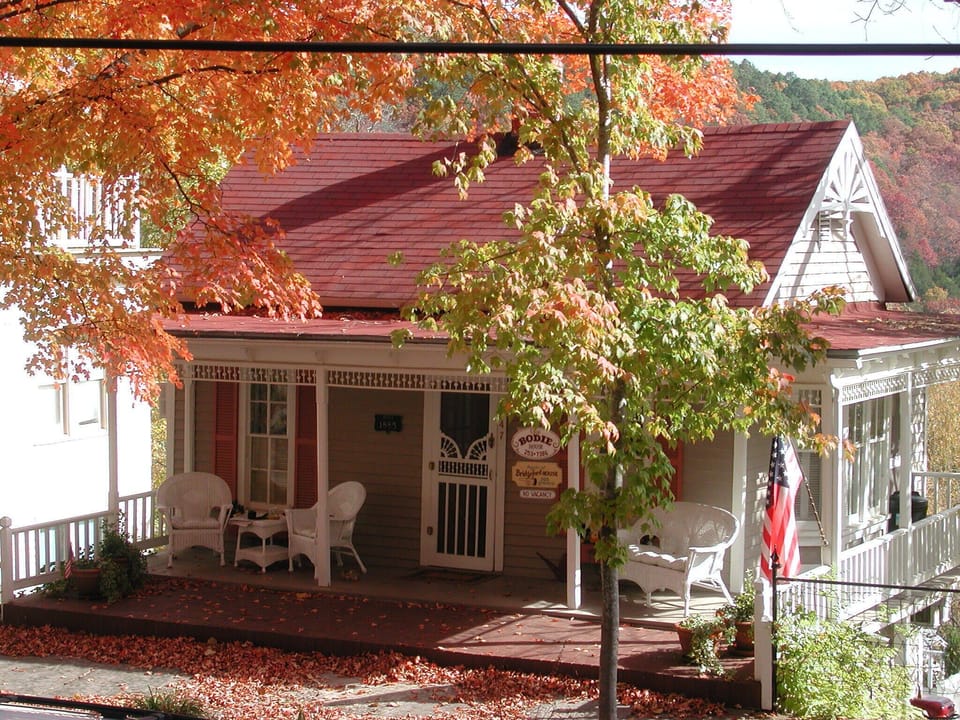 Fall In Eureka