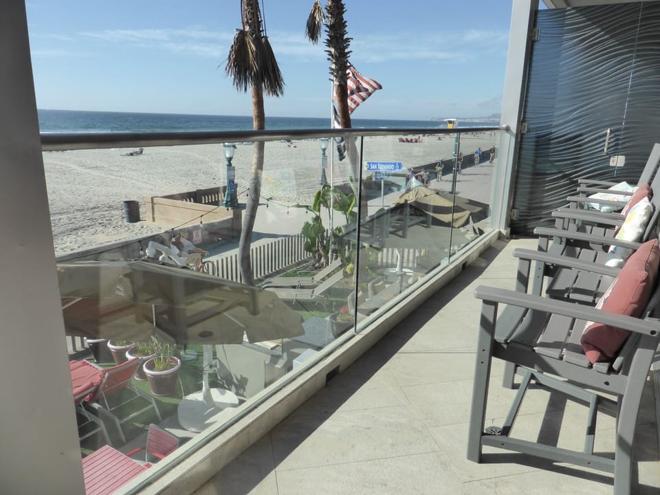 Second level deck with high quality seating.