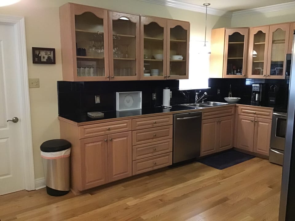 Large Kitchen” 