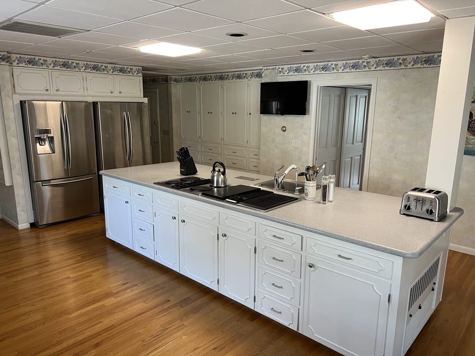 Large kitchen