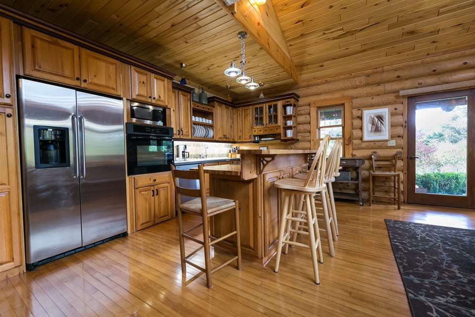 Kitchen has all the conveniences you will need to cater to all your guests.