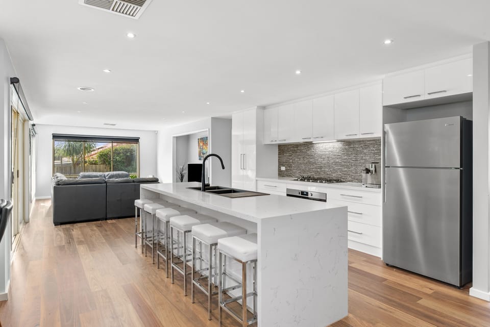 Kitchen & Living Room